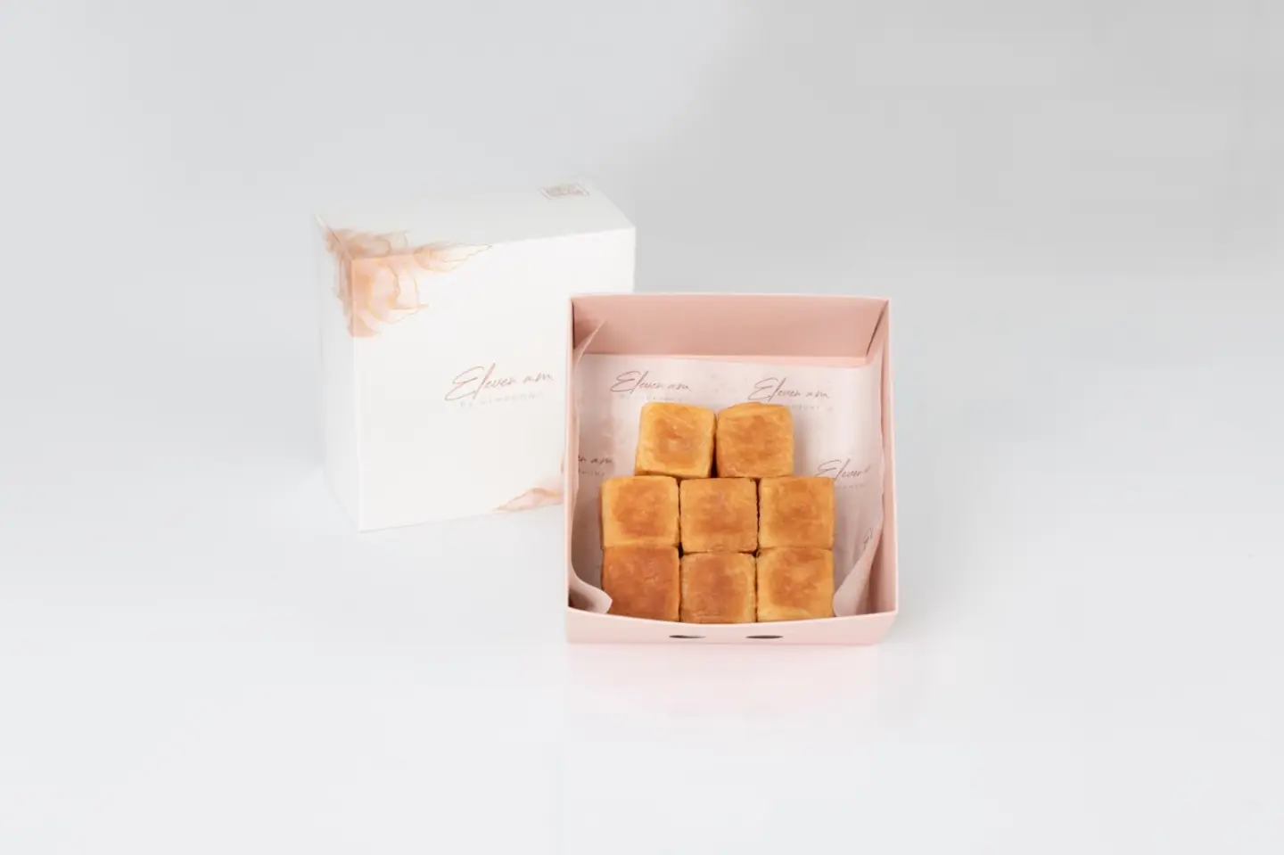 Cube Croissant Box -  4 Pcs