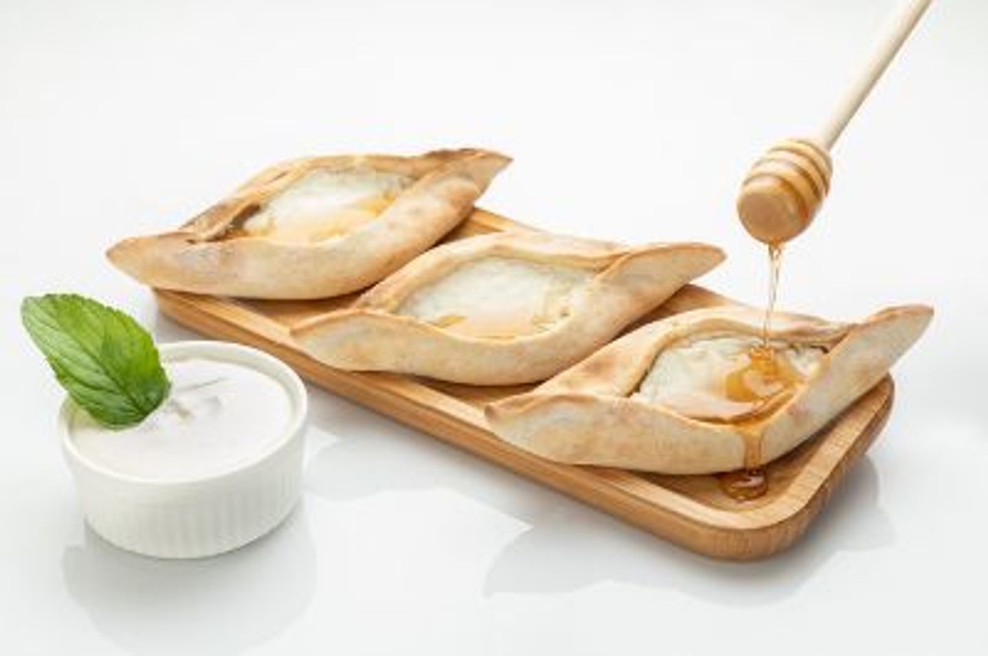 Labnah With Honey Pie - 5 Pieces