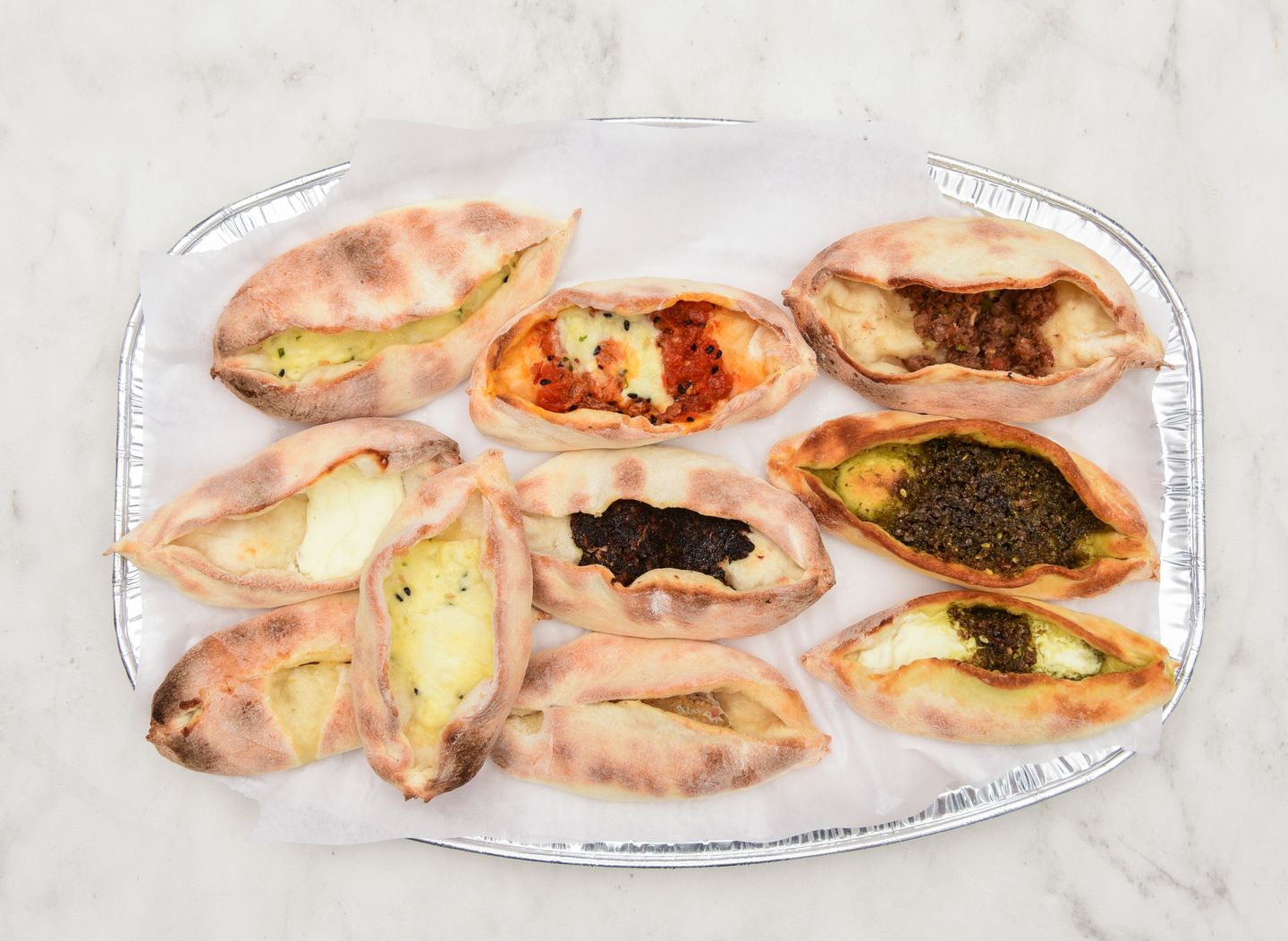Mix Pies Plate - 17 Pieces