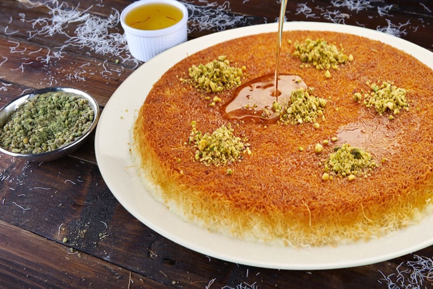 ست الحبايب بالقشطة - وسط
