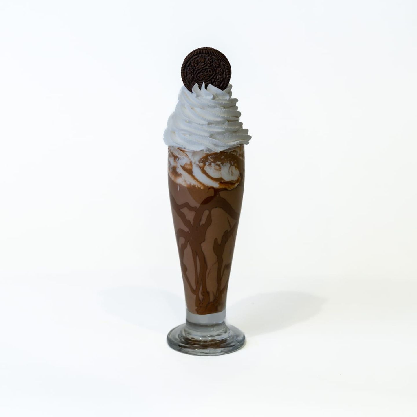 Oreo Milkshake - Medium