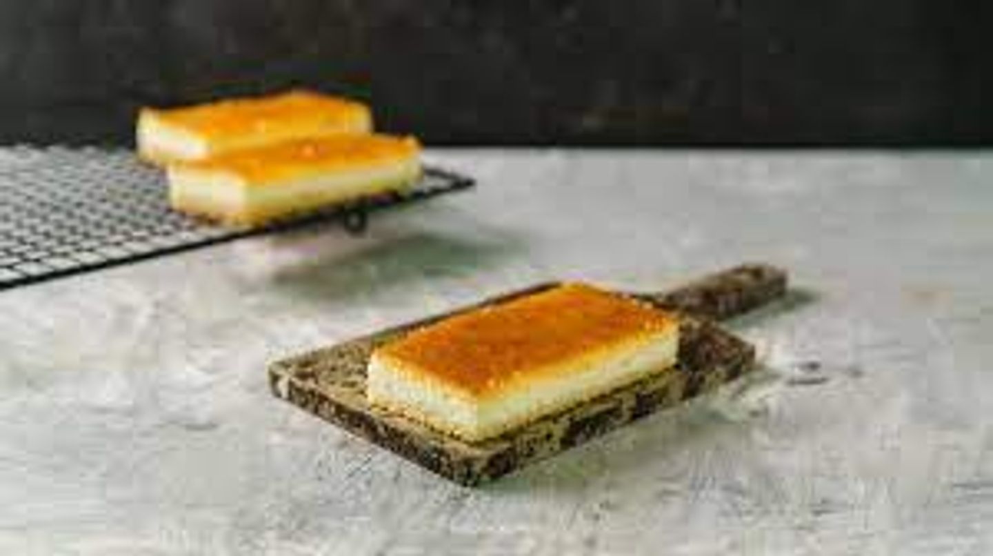 Kiri Cheese Basbousa - 250 Grams