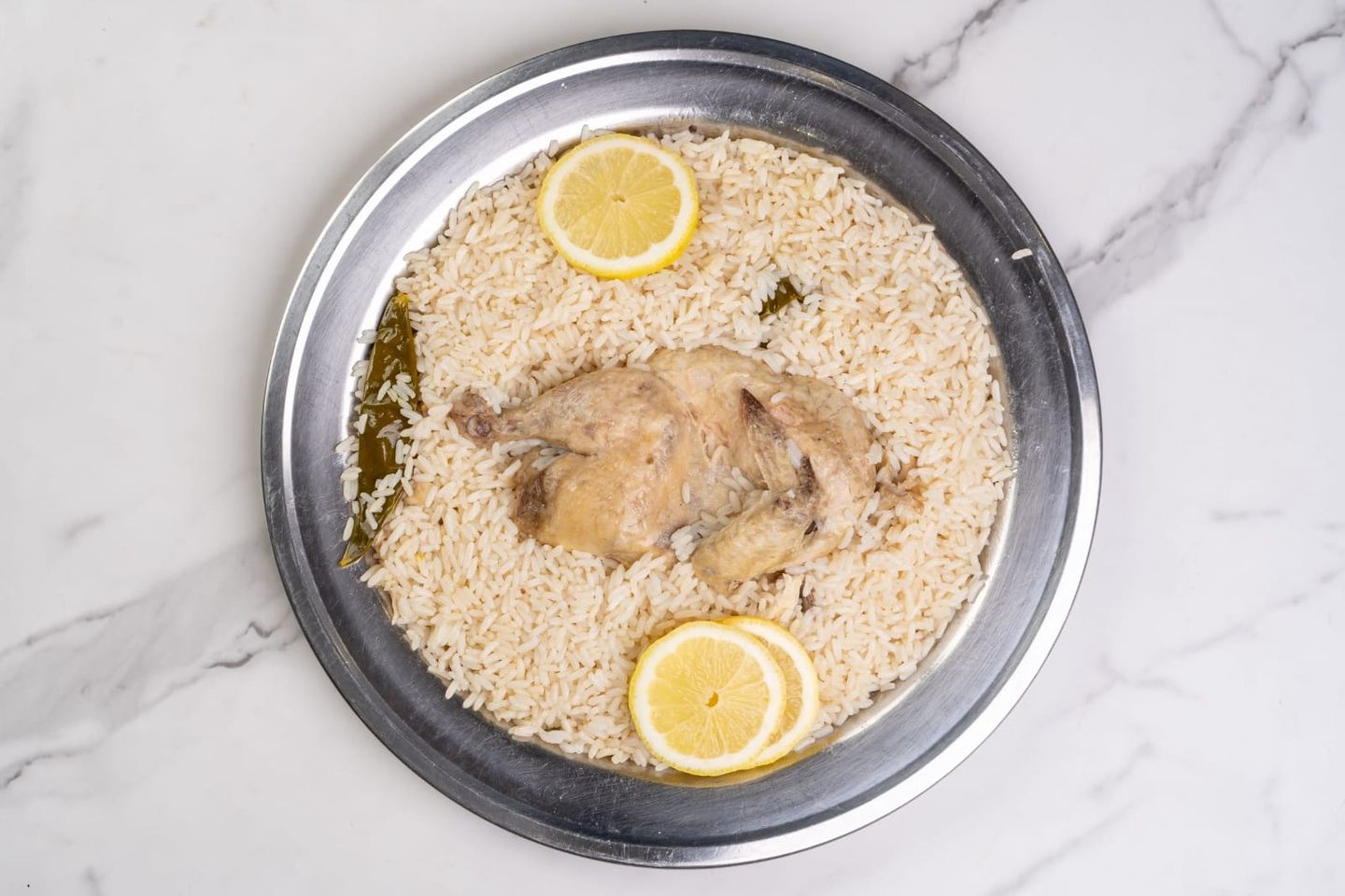 مضغوط ابيض رز ابو سيوف - نصف دجاج