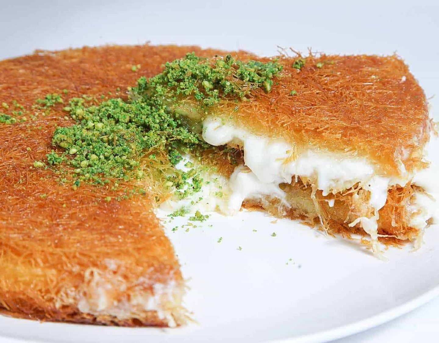 Knafeh Ben Nareen With Cream - Small