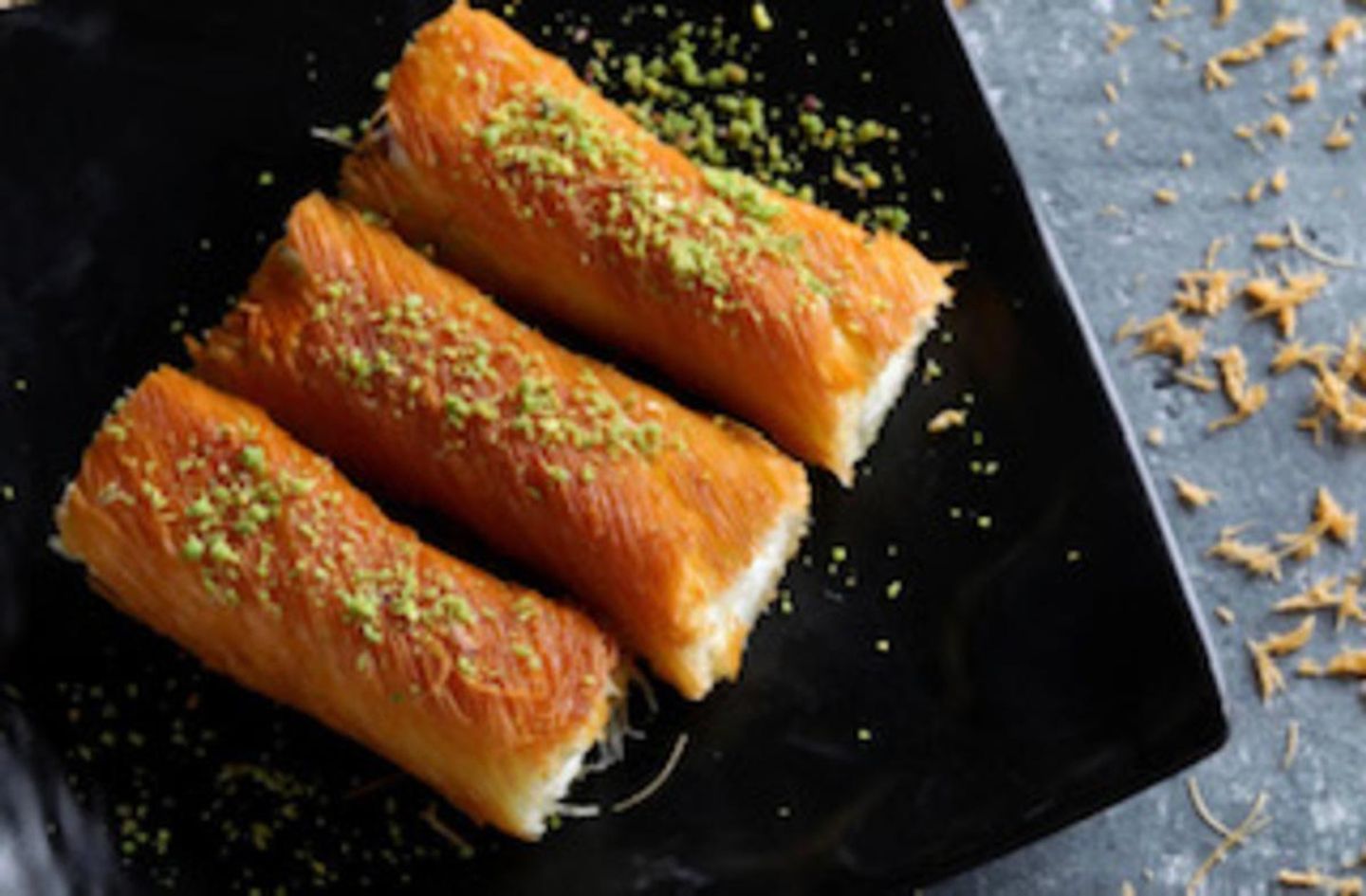 Rounded Knafeh With Cheese - Small