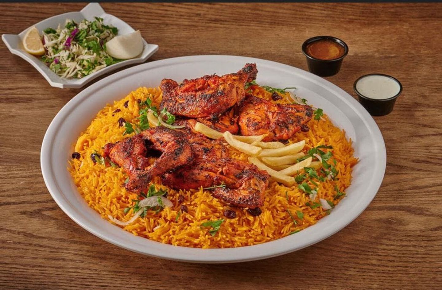 دجاج على الفحم مع رز  - نص حبة دجاج