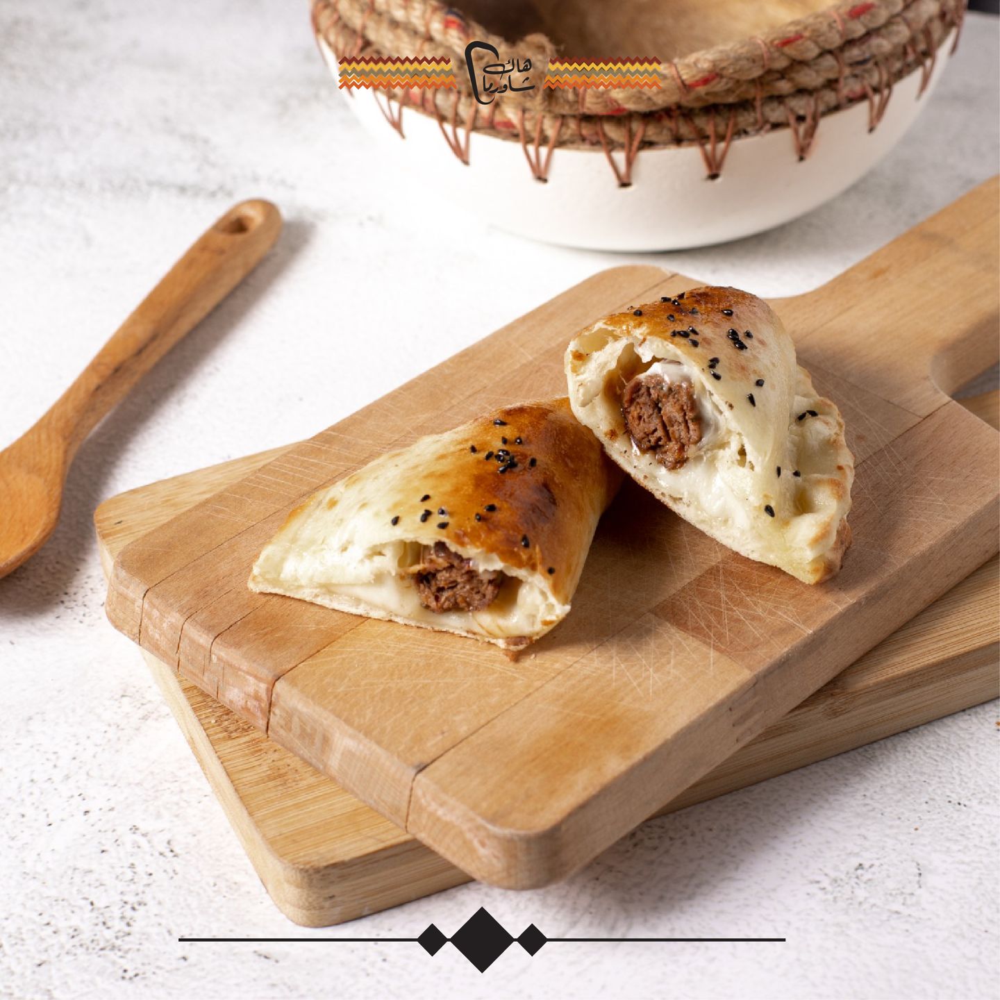 فطيرة كباب لحم بالجبنة - صغير