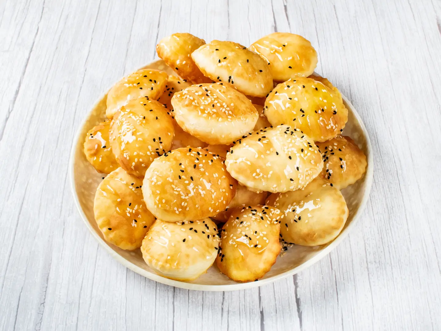 جبنية عسل - صغير