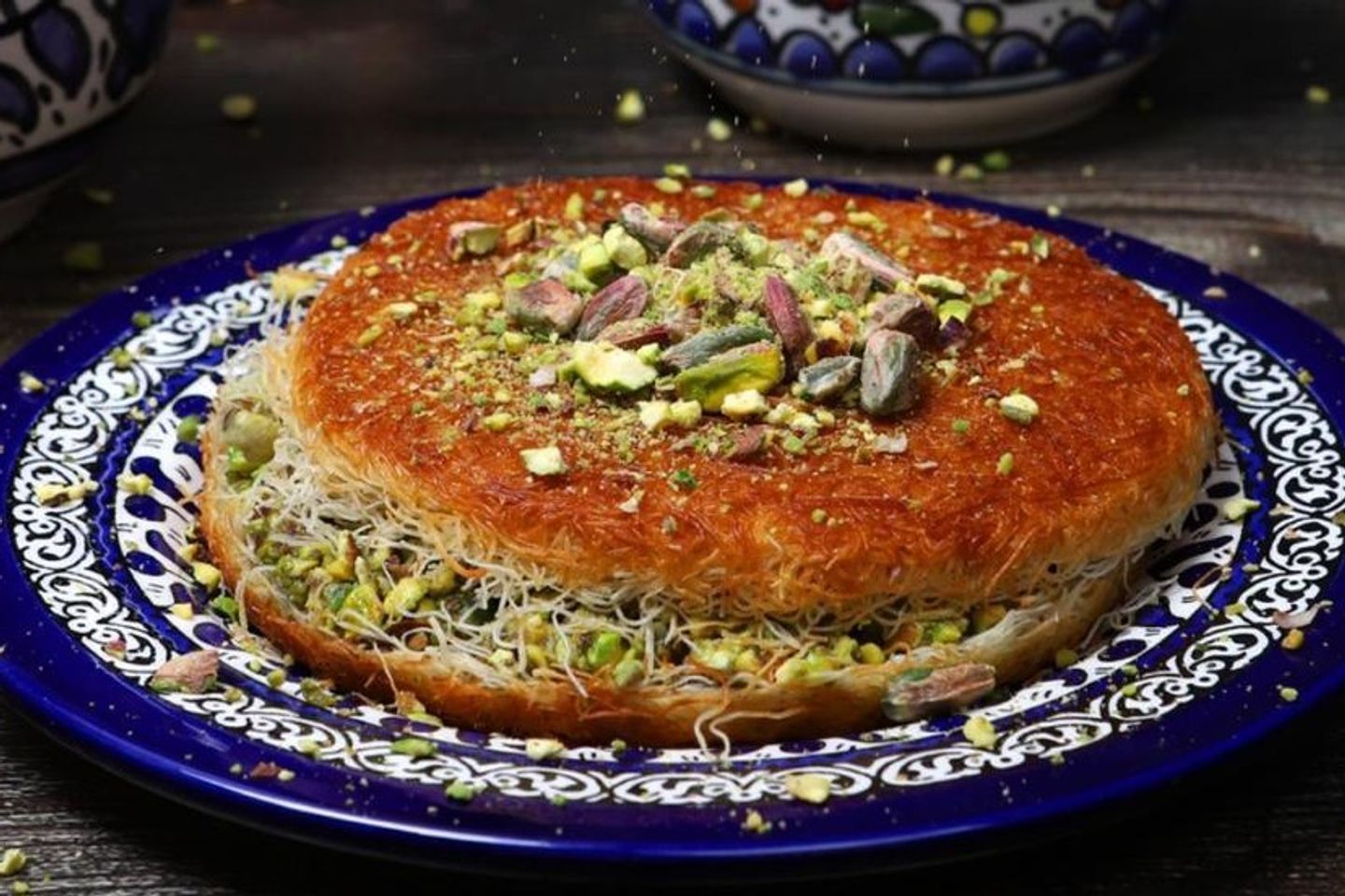 كنافة بالمكسرات بصمة  - صغير