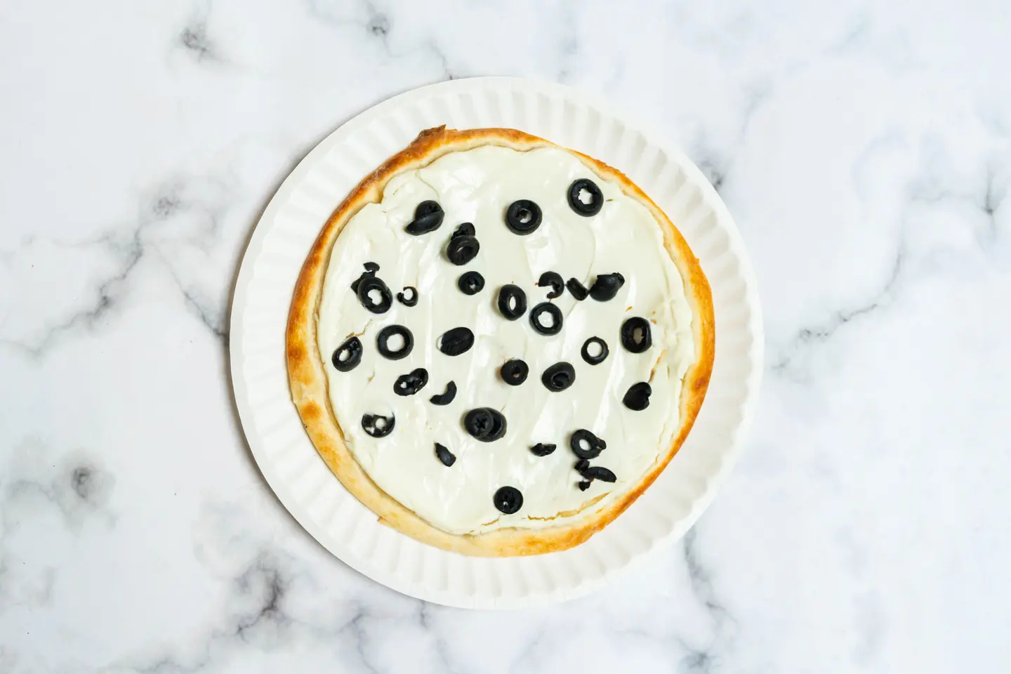 Labneh With Olives - Medium