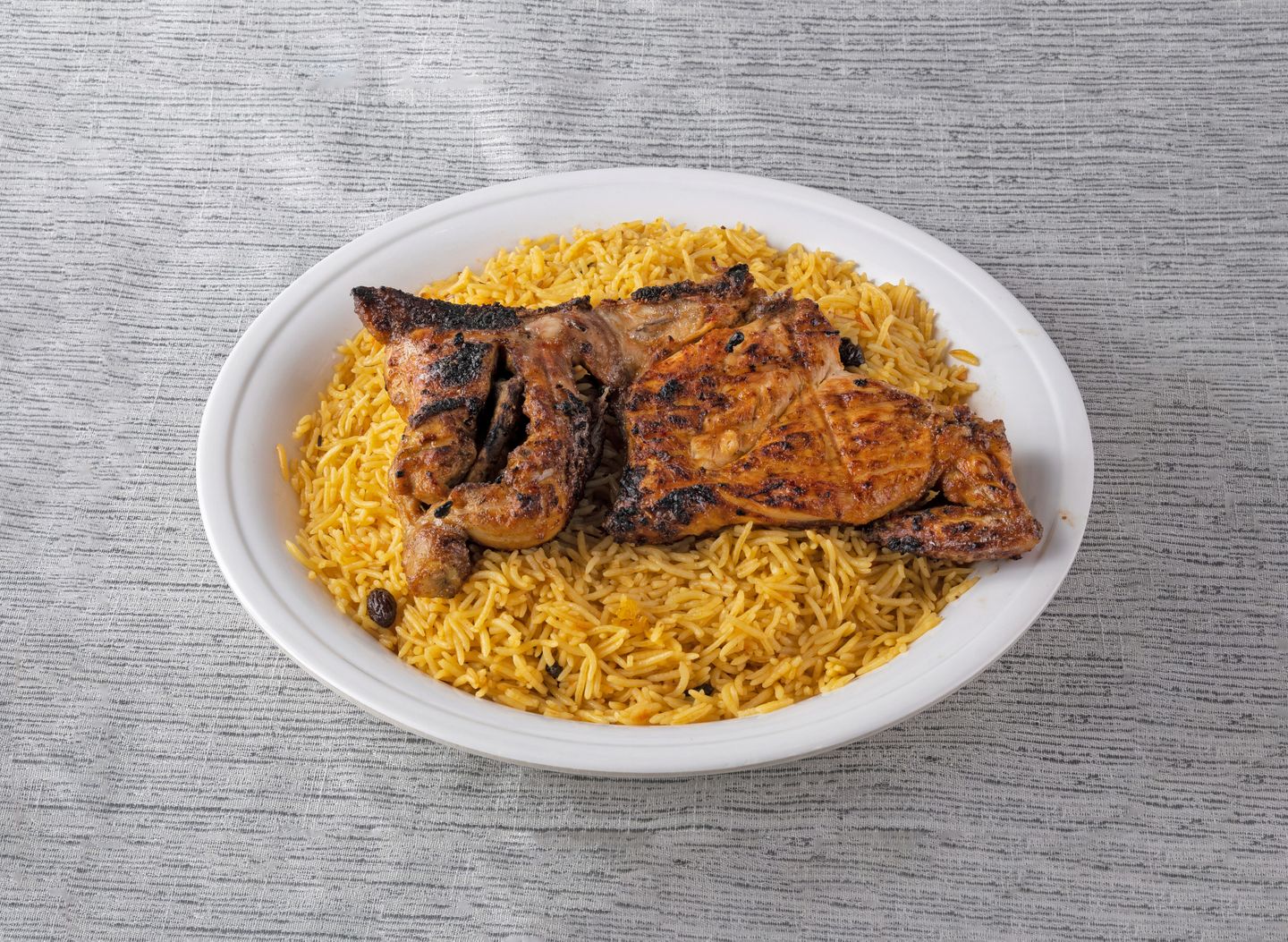دجاج على الفحم   - نص حبة دجاج