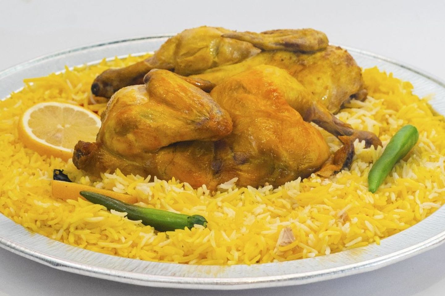 أرز شعبي - نصف دجاجة مندى