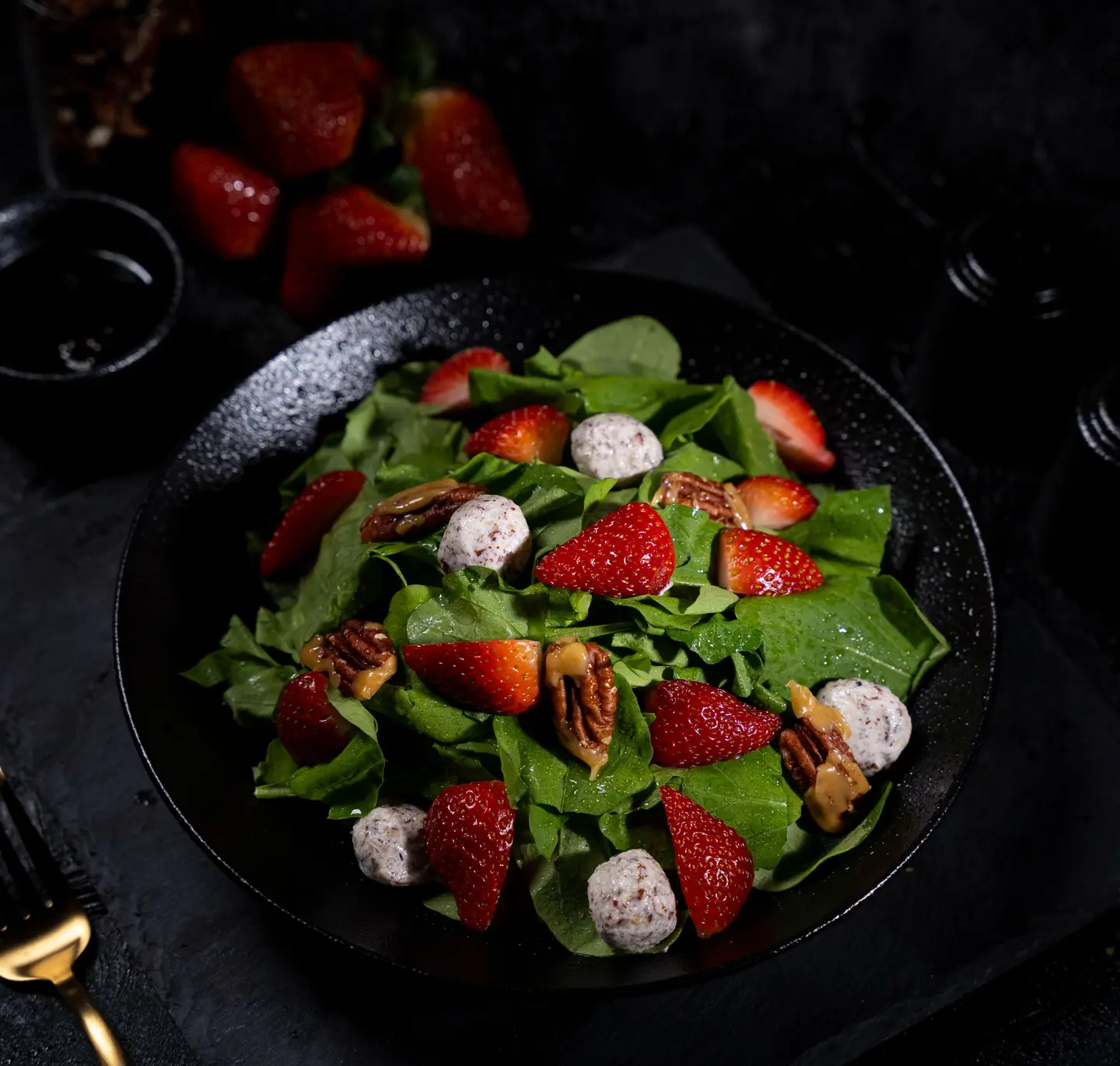 Rocca Salad With Pecan  - Small