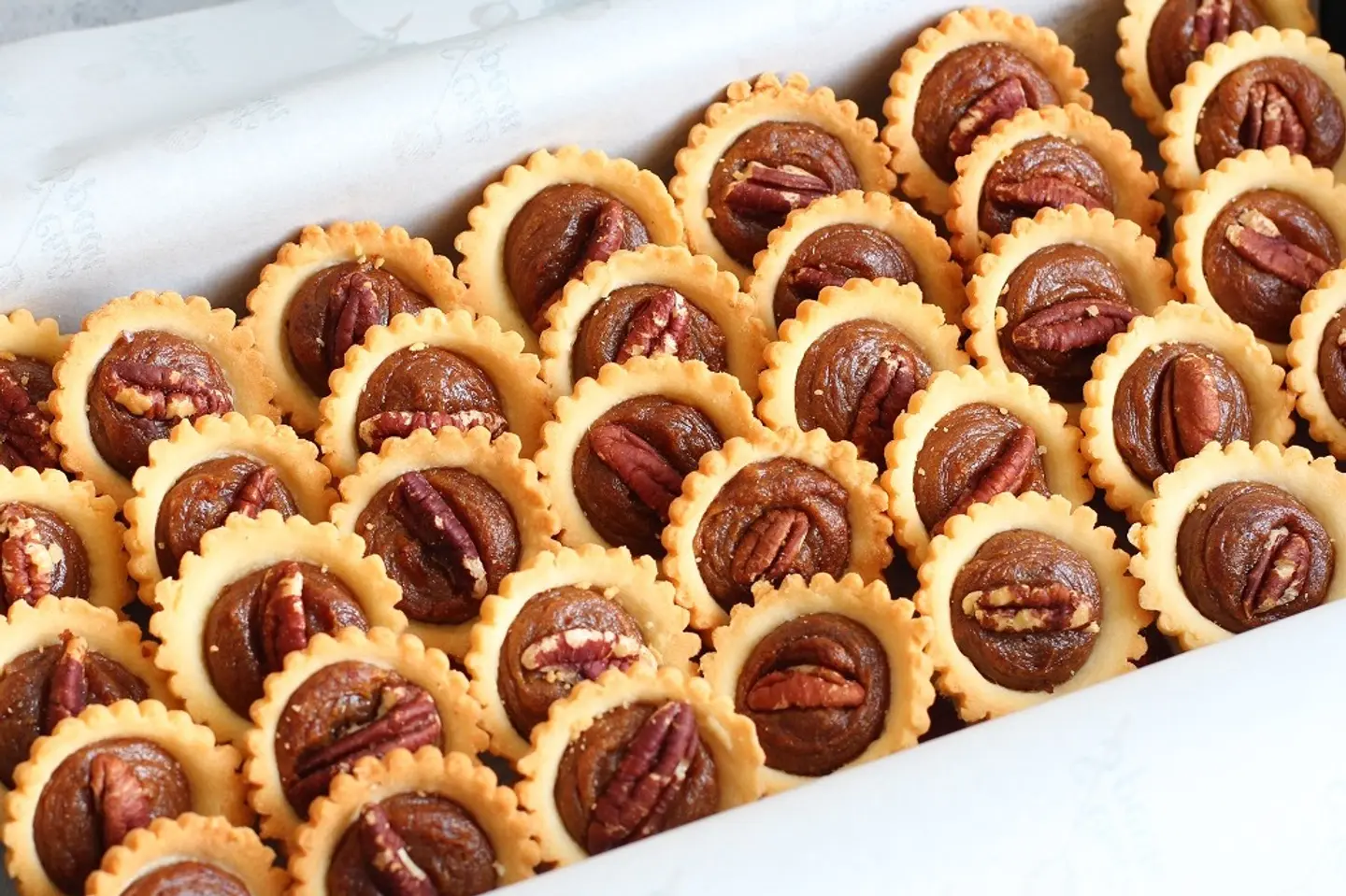 Dates Tart With Pecan  - 250 G
