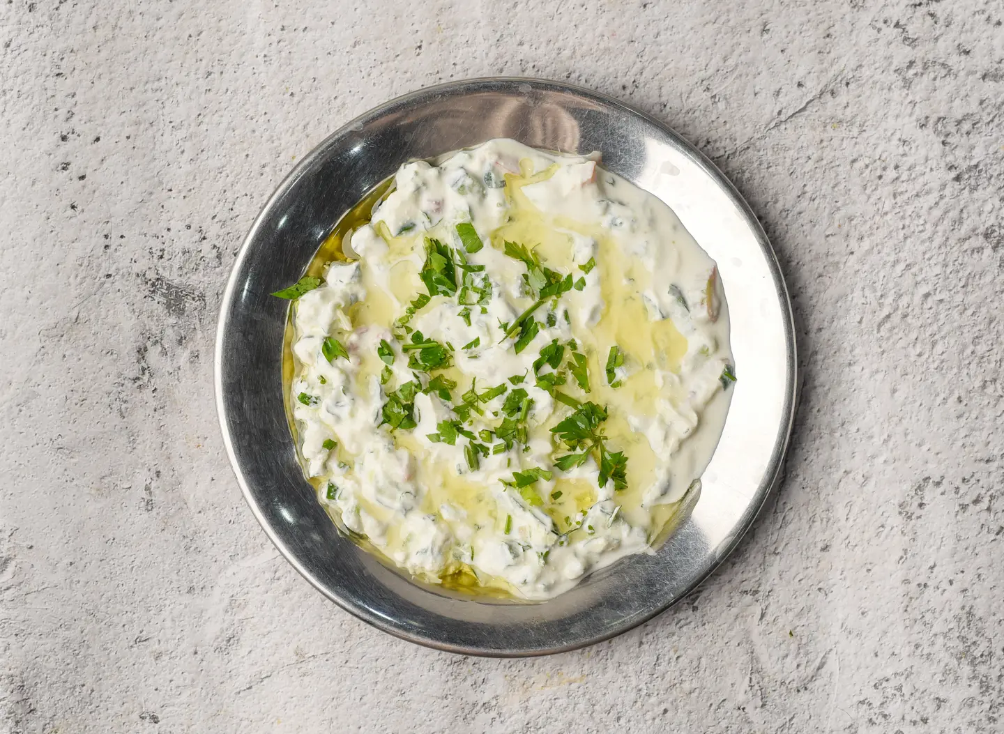 سلطة جبنة - صغير