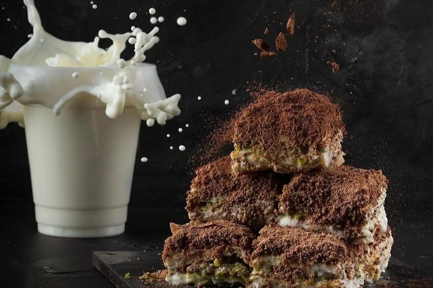 بقلاوة باردة بالحليب مغطاة بالشكولاتة  - ربع كيلو