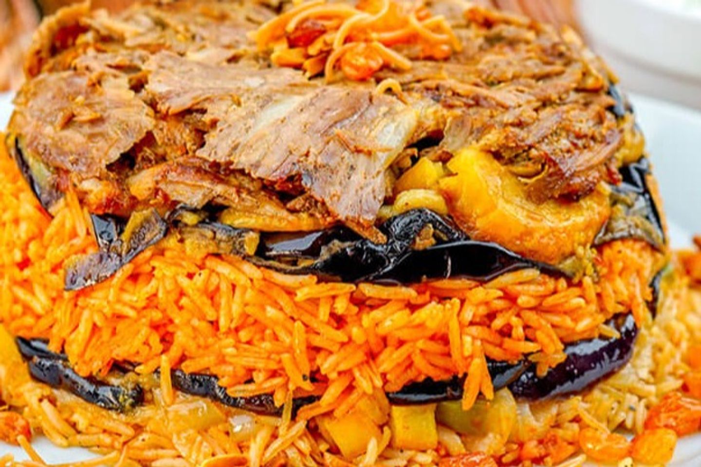 مقلوبة لحم  - صغير - رز بخاري