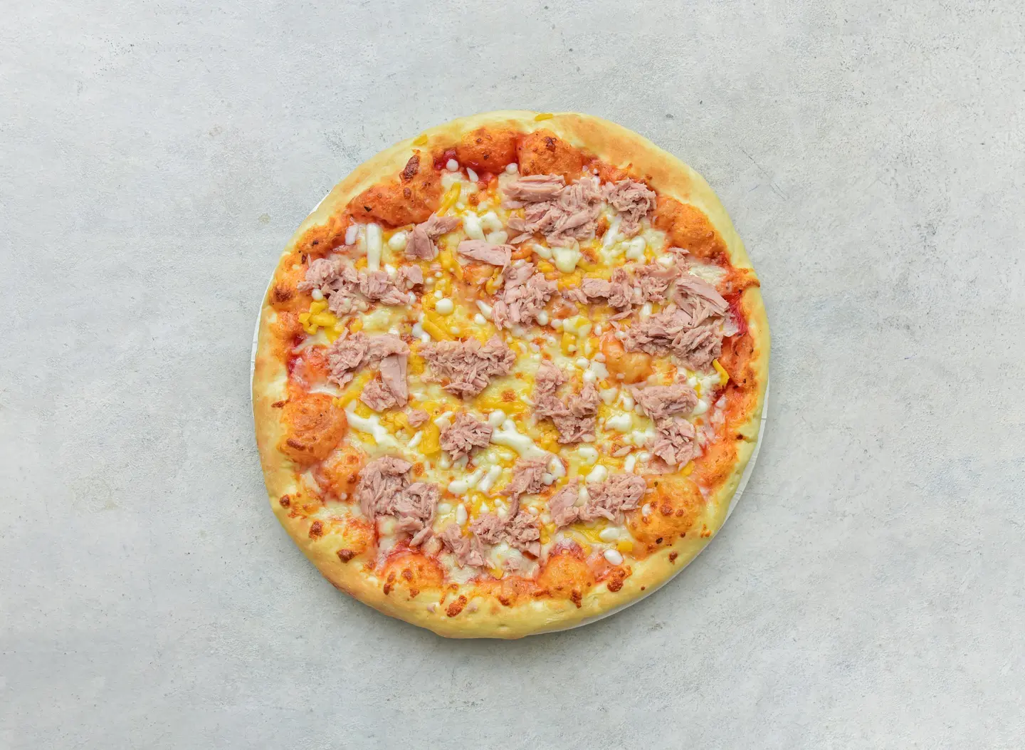 بيتزا تونة - صغير