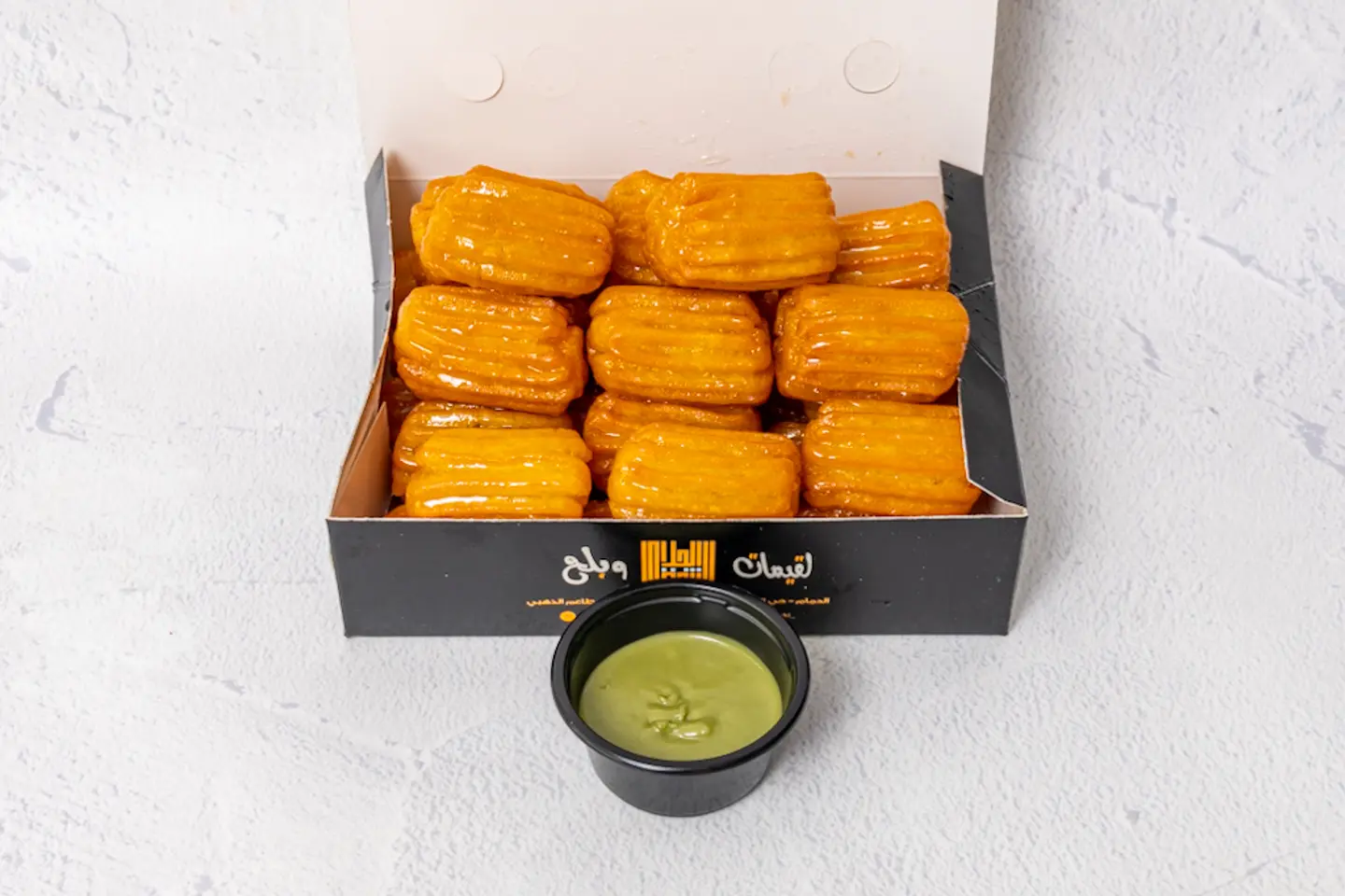بلح بستاشيو - صغير