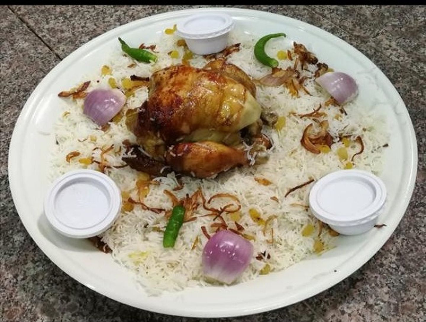 دجاج شواية مع الأرز - نص حبة دجاج