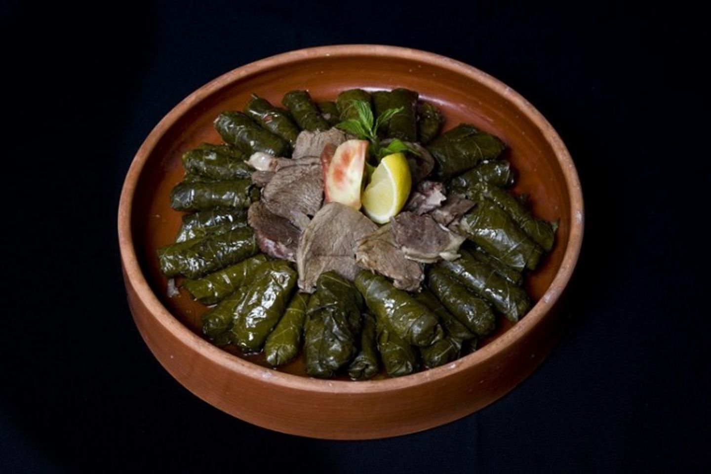 ورق عنب مندي - وسط