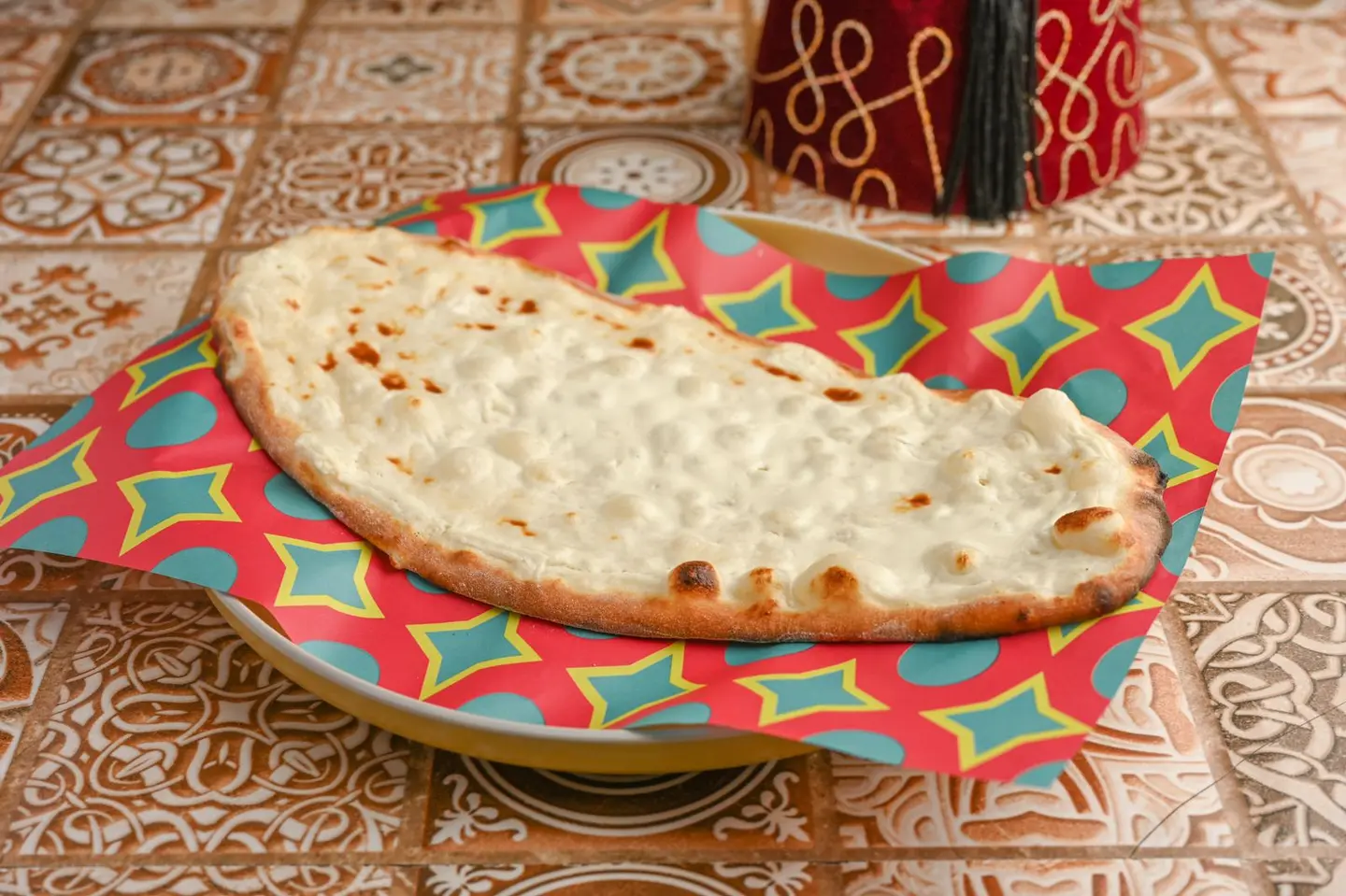 أجبان مشكله -  منقوشة