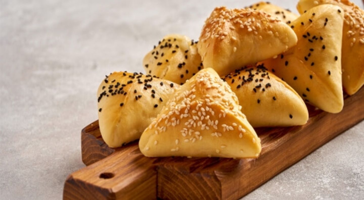 يغمش - وسط