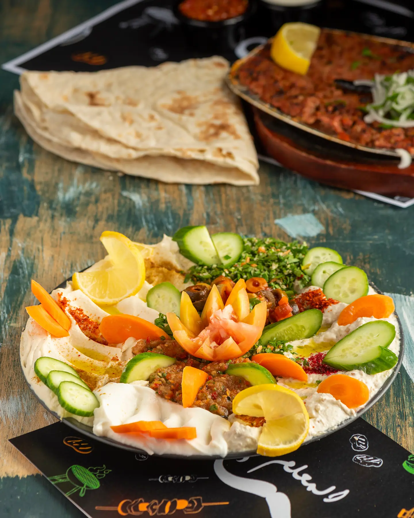مشكل مقبلات  - صغير