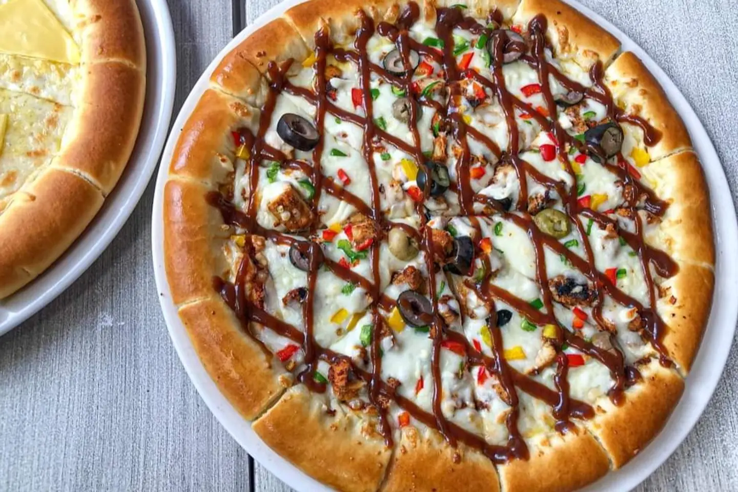 Chicken Crunchy Pizza - Medium