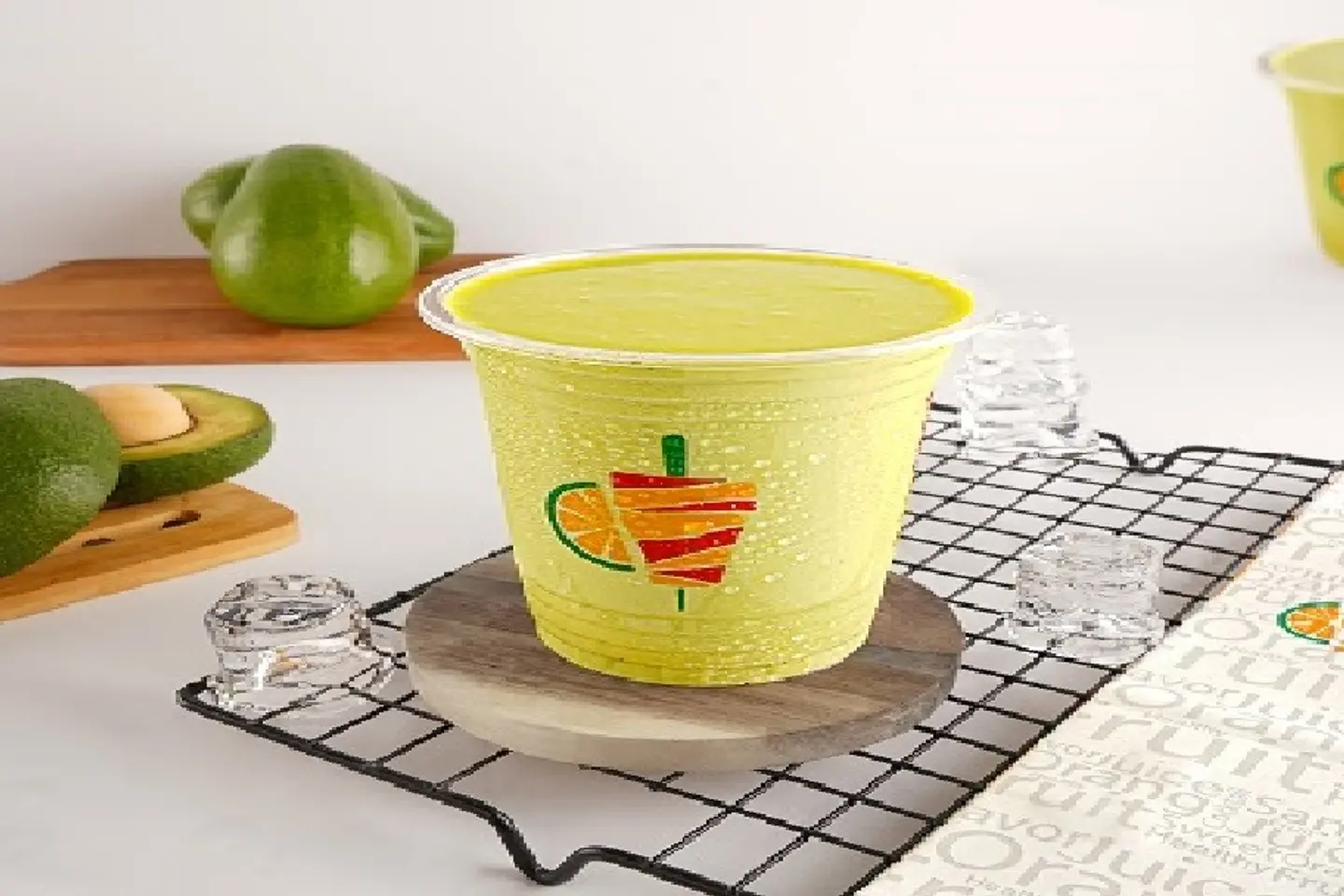 افوكادو - وسط