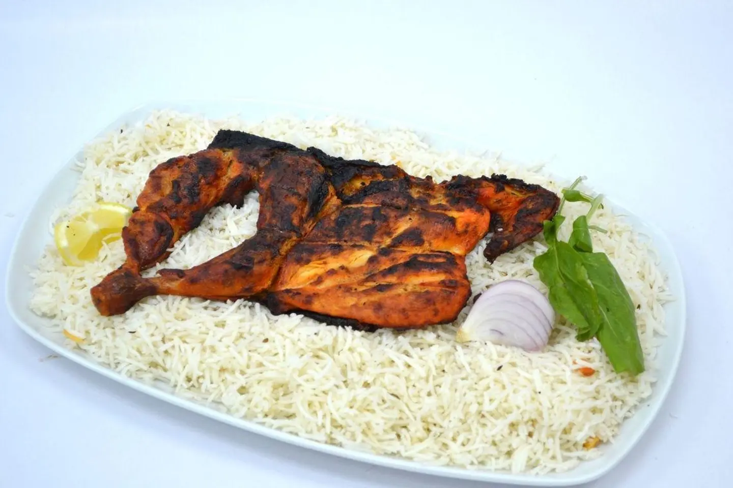 نص دجاجة على الفحم مع الرز  - رز شعبي