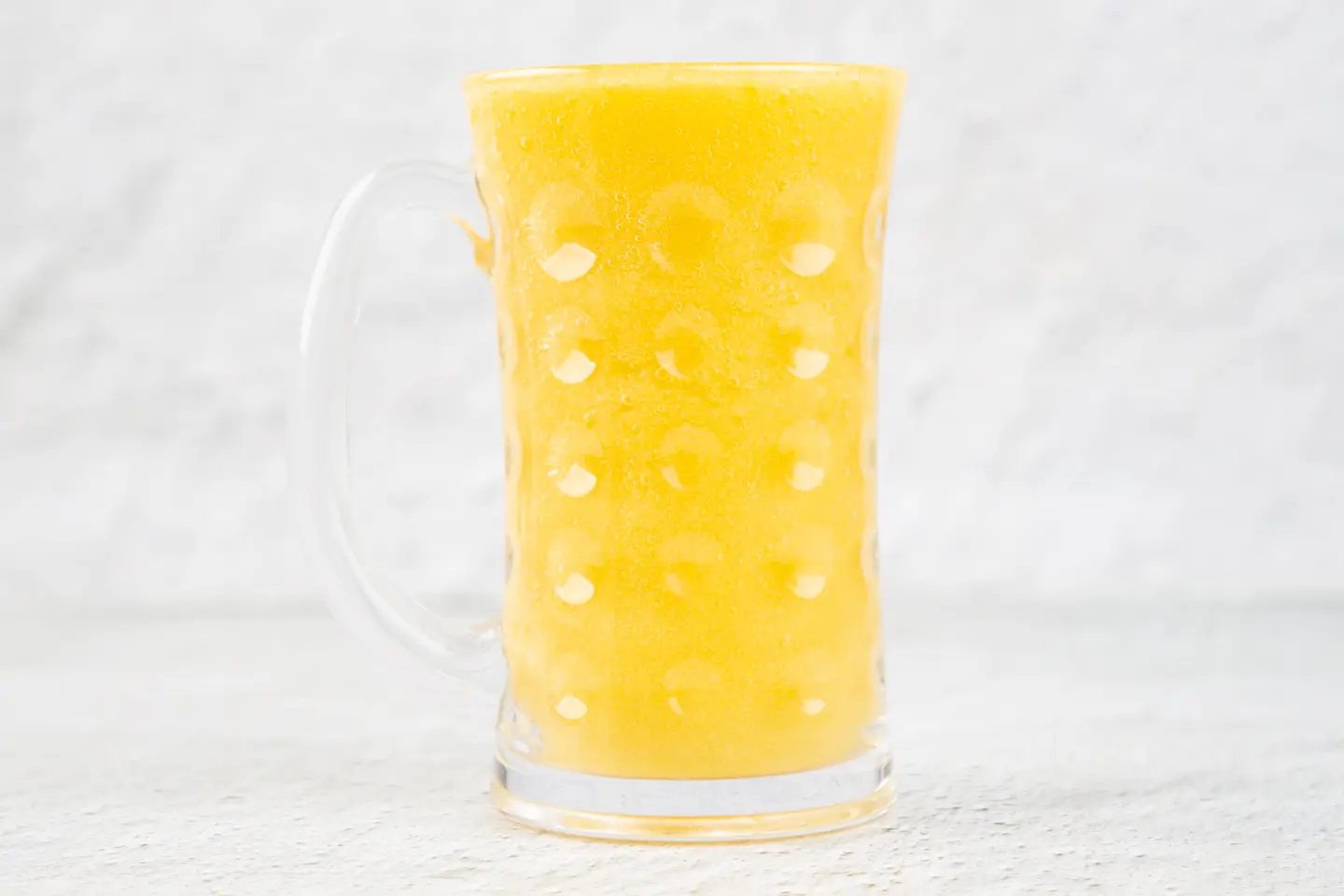 عصير مانجو مع الحليب - صغير