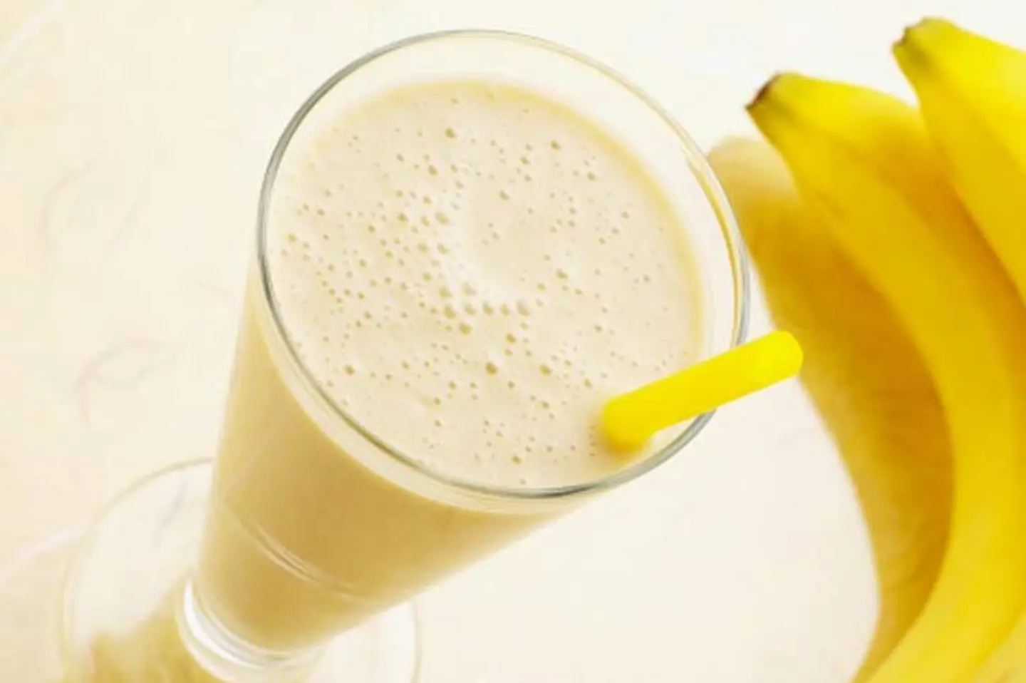 موز بالحليب - وسط