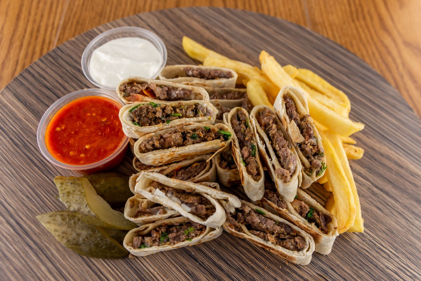Meat Arabic Super Jumbo Dish  - With Cheese