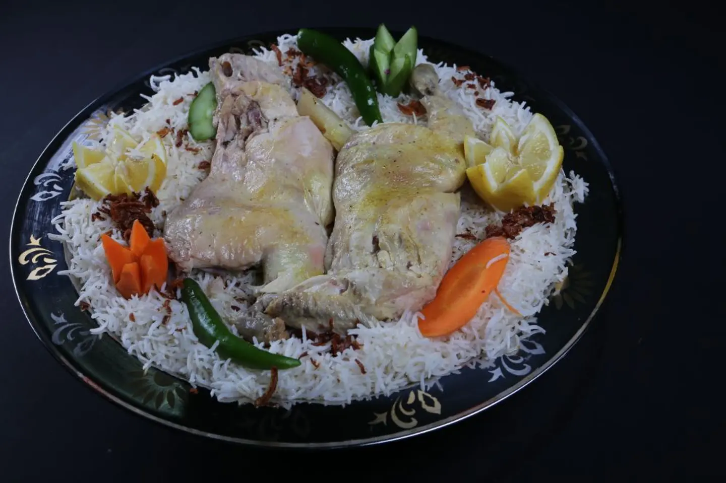 دجاج مدفون رز بيشاور  - نصف حبة