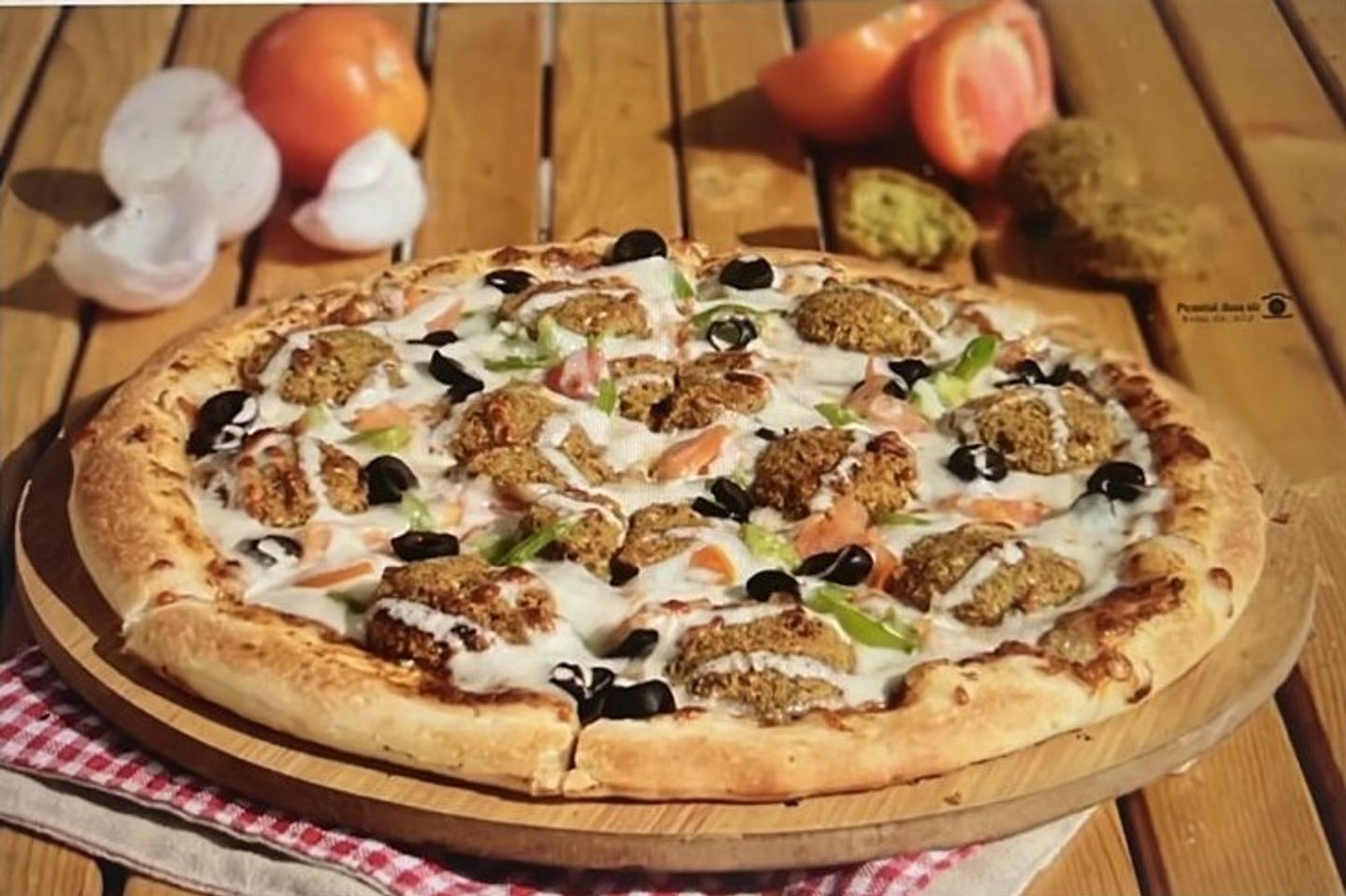 Falafel Pizza With Cheese Crust - Small