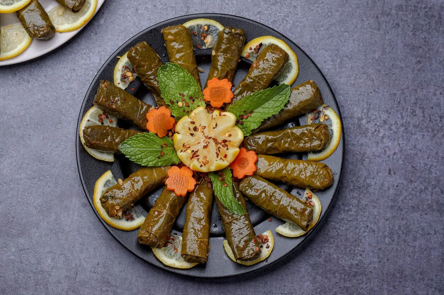 ورق عنب سبايسي - وسط