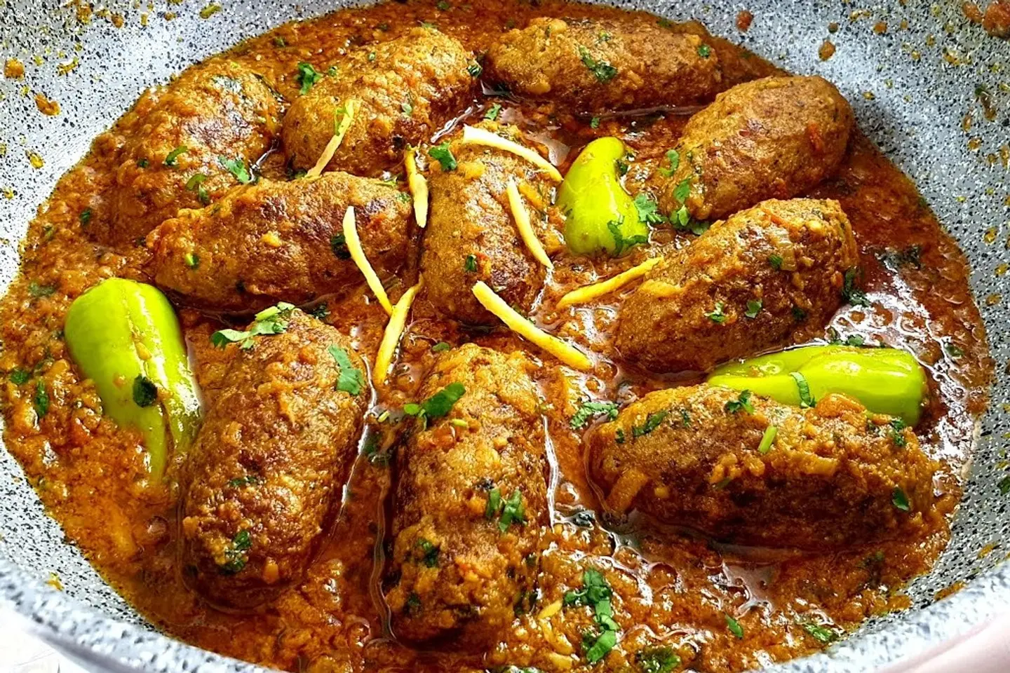 كباب لحم بقري حار - نصف