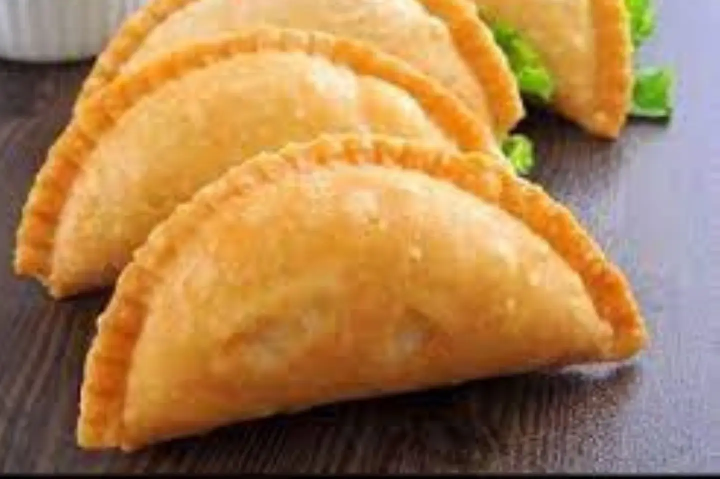 سنبوسة بف - لحم