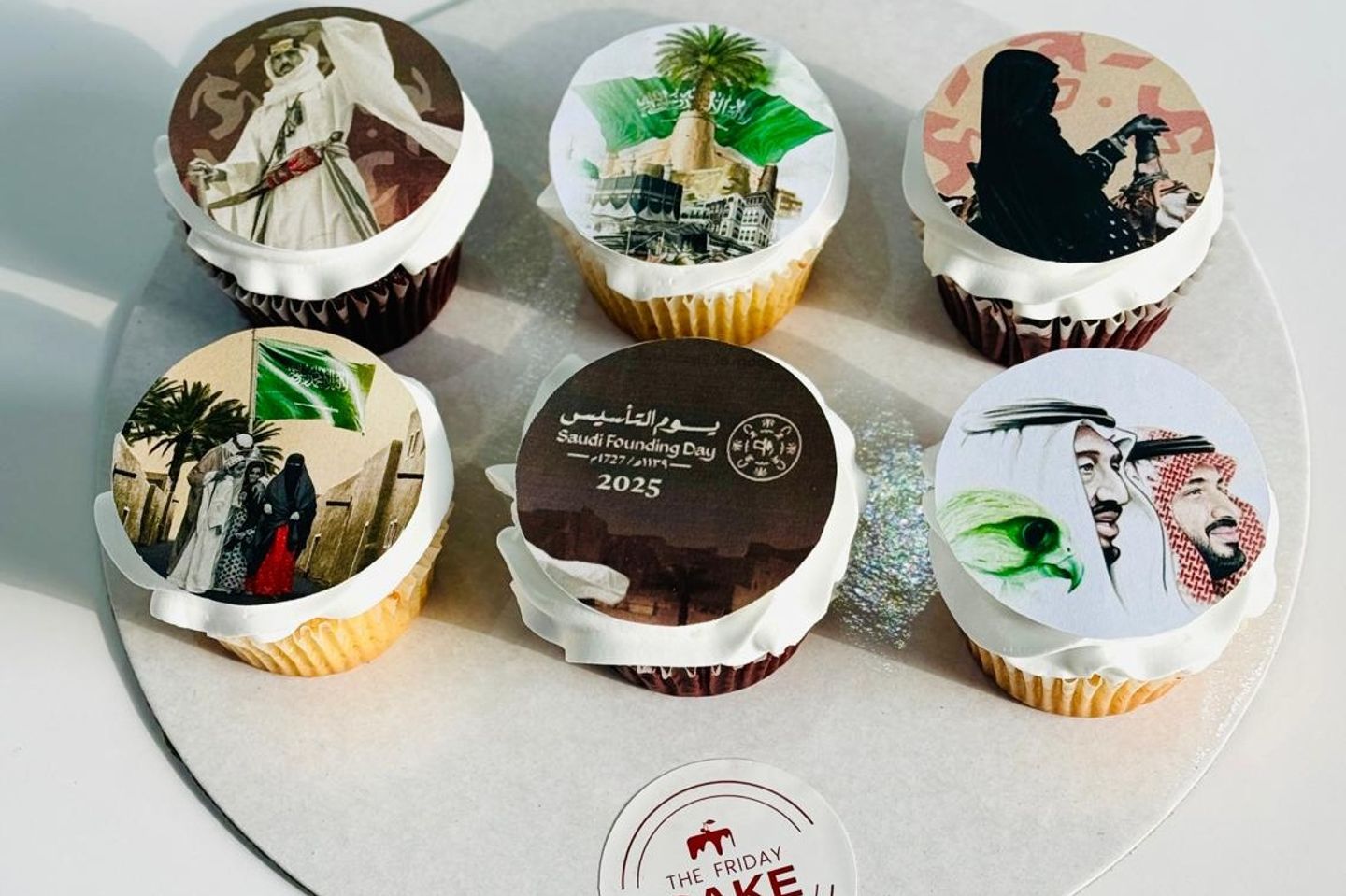 Foundation Day Cup Cake - 6 Pcs Set