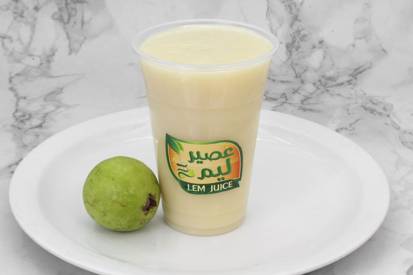 عصير جوافة مع حليب - صغير