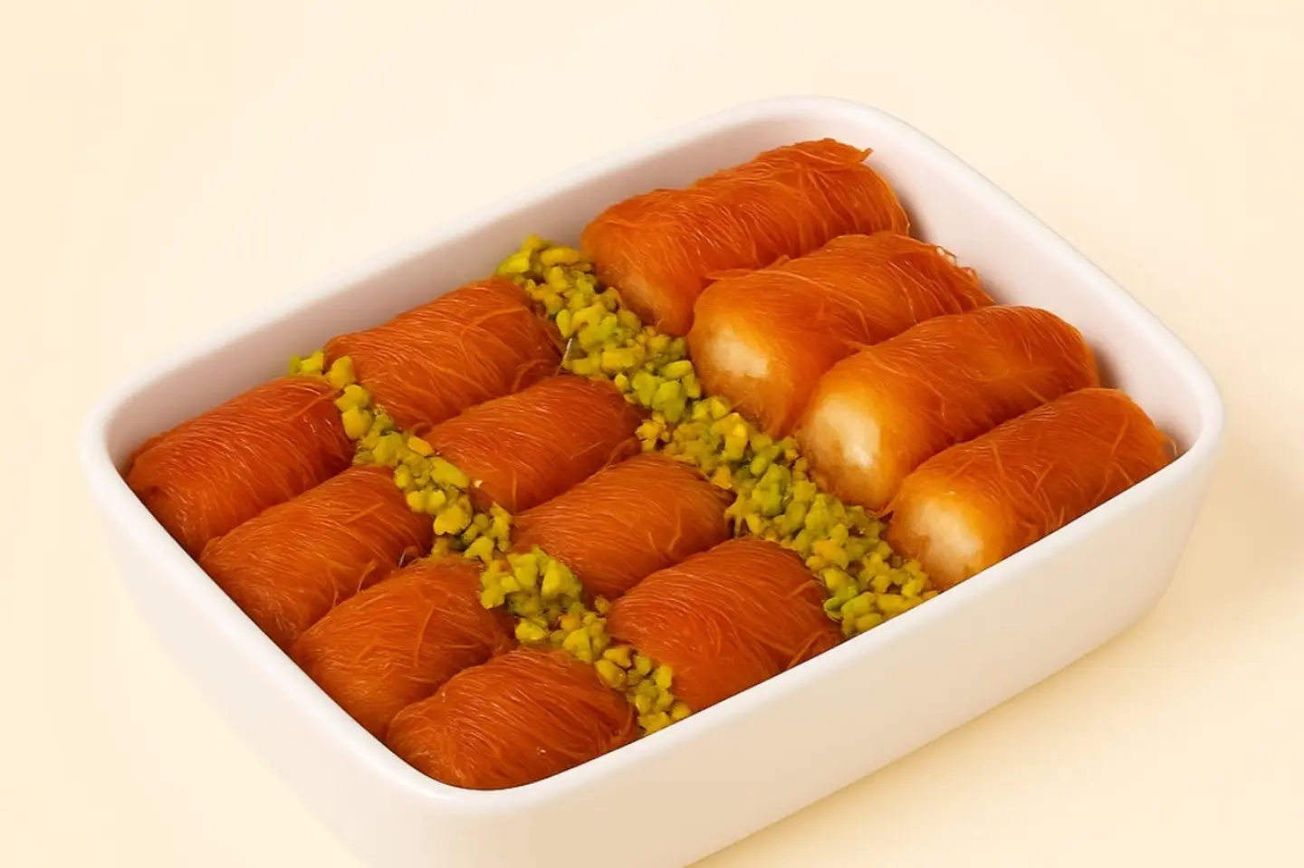 Kunafah Rolls With Pistachio And Cream - Small