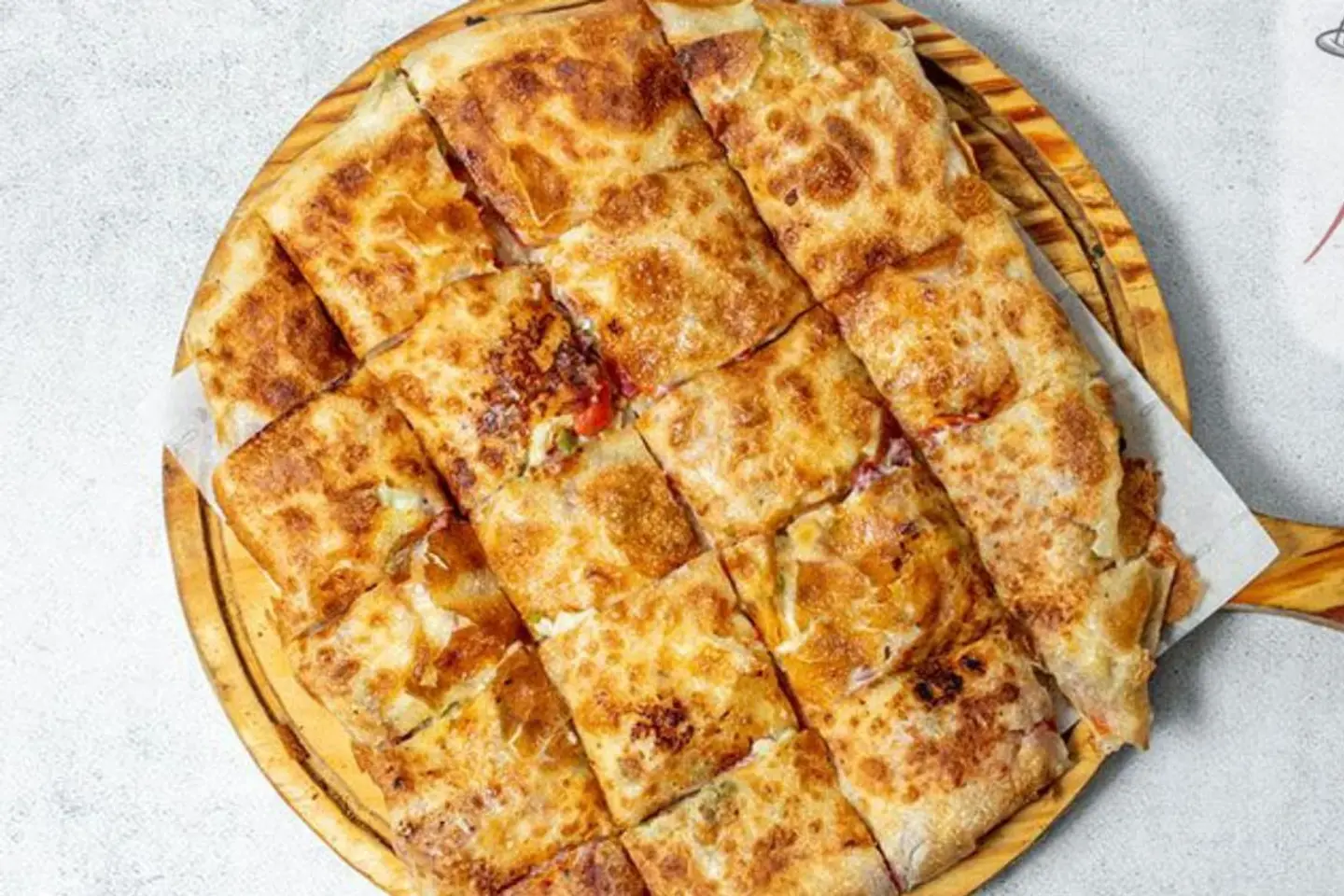 فطيره سجق - فطيرة سجق وسط