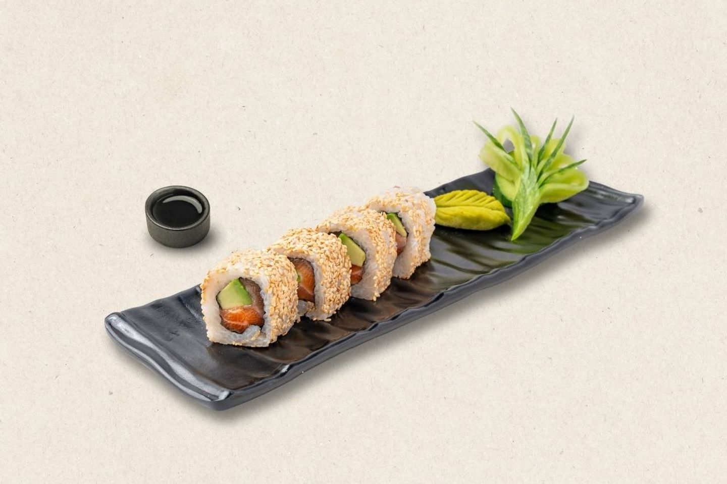 Sesame Salmon Roll - 4 Pcs