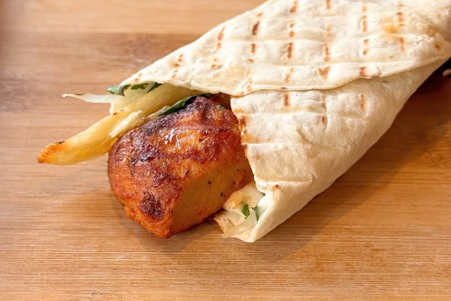 ساندوتش شيش طاووق - صغير