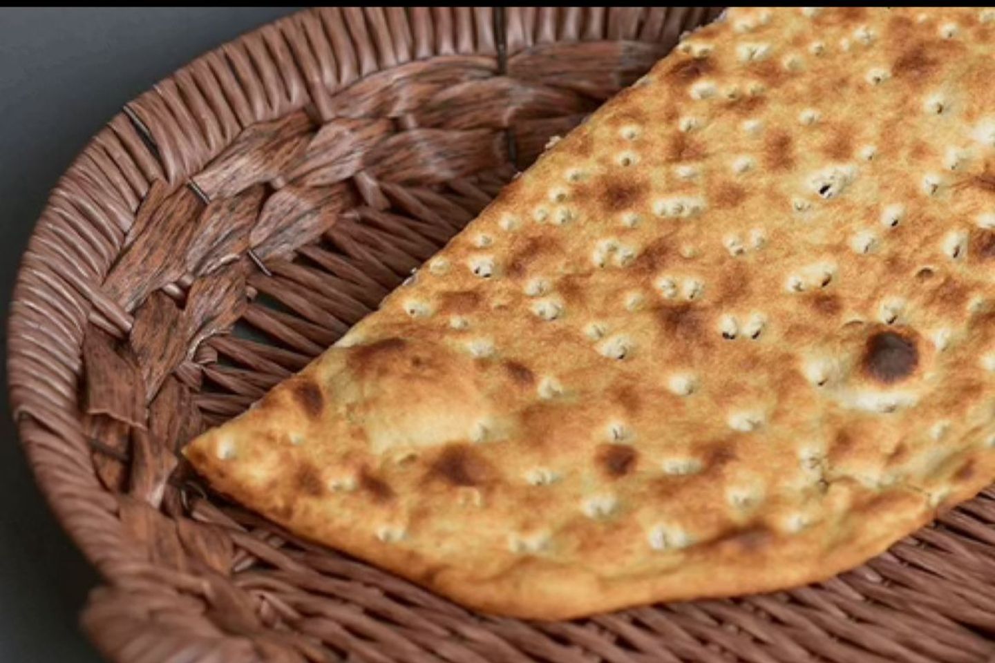 تميس جبن بيضا - تميس جبنة