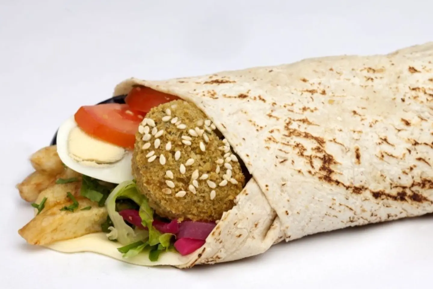 ساندوتش فلافل  - فلافل بالجبن