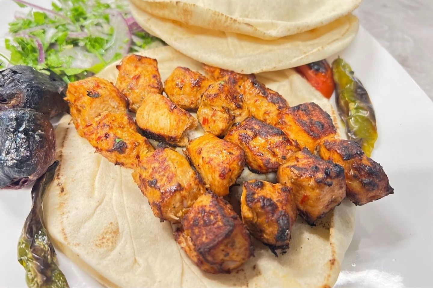 شيش طاووق - نفر