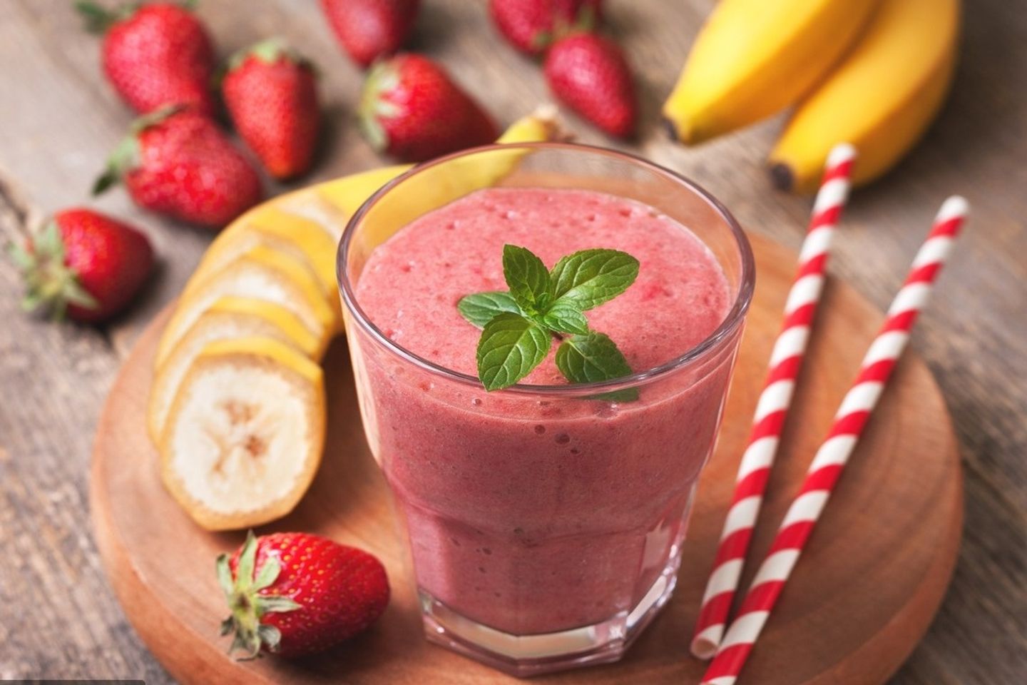 Strawberry And Bananas Juice  - Large