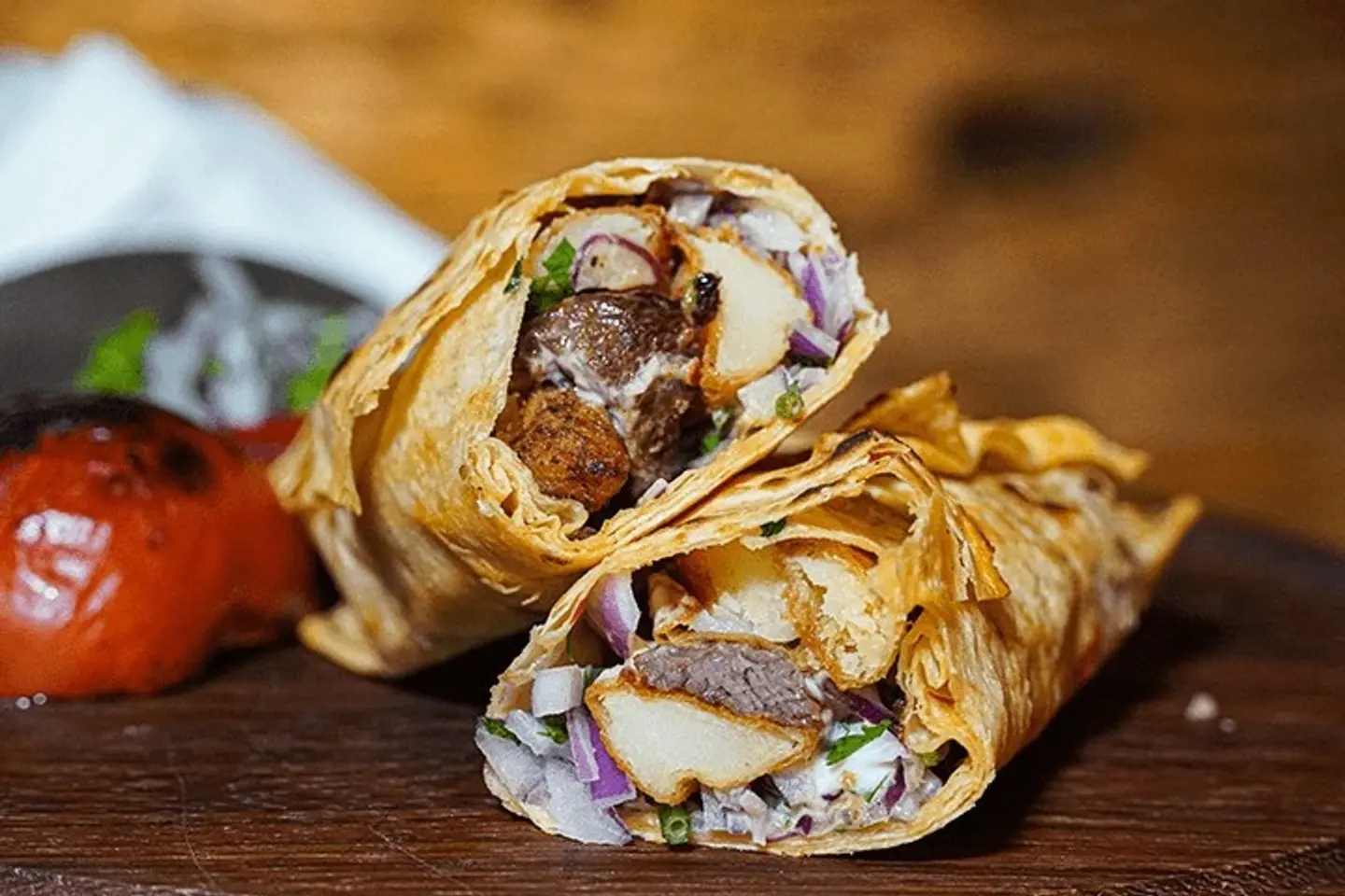 ساندوتش أوصال لحم - صغير